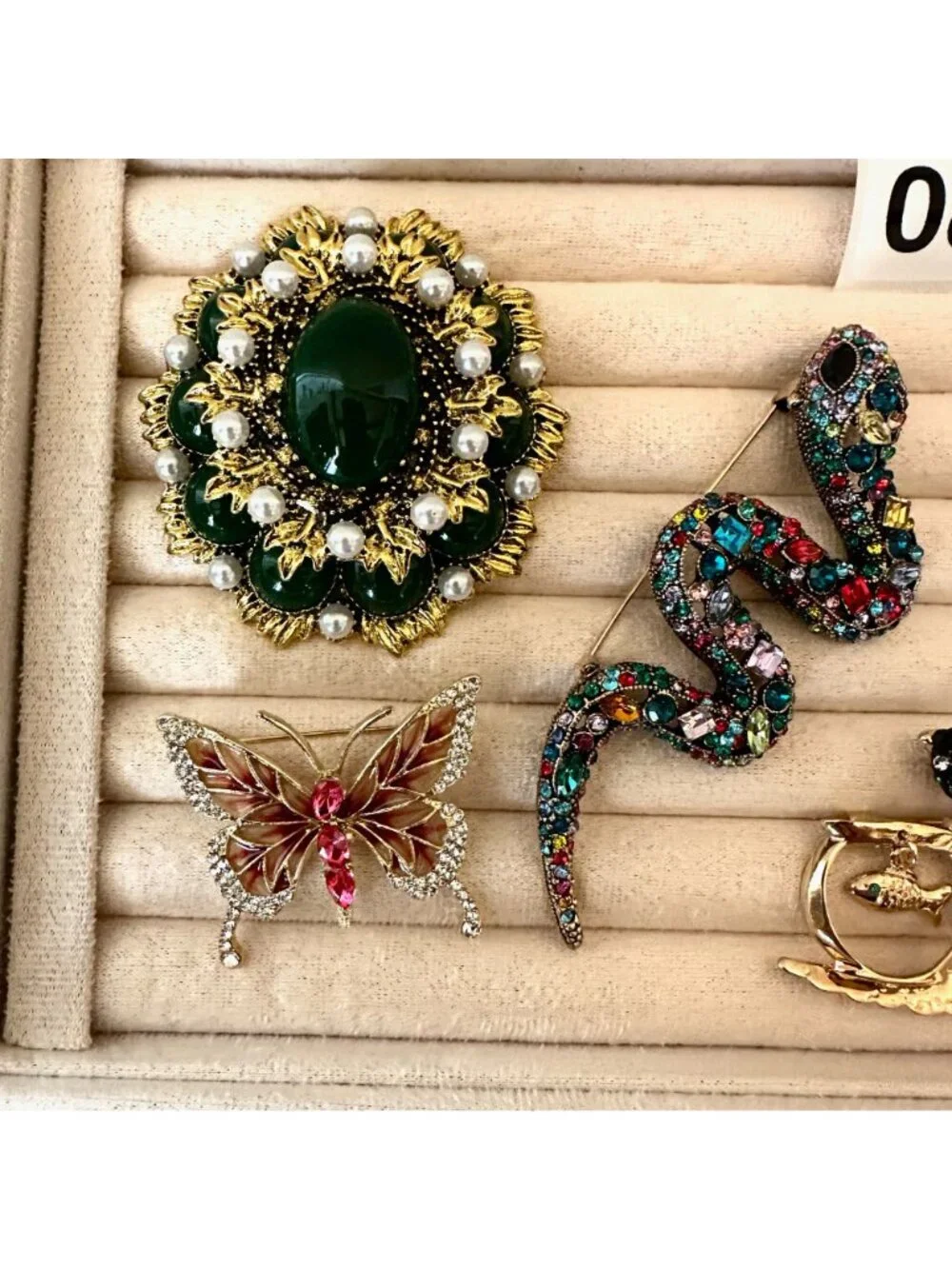 Costume Jewelry Lot Brooches Pin Snake Butterfly Cat Maltese Cross